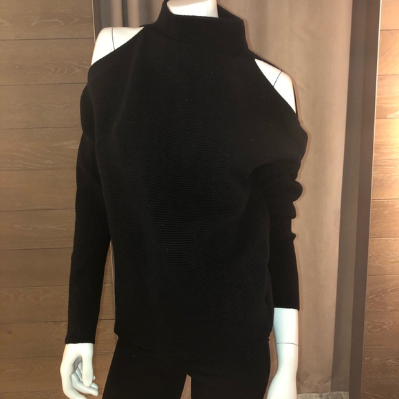 INTERMIX Sweaters - Intermix sweater